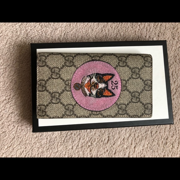 Authentic Gucci Phone Case IPhone7 - Picture 1 of 7